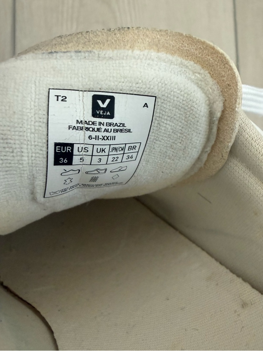 Veja Campo Sneakers - Picture 7 of 7